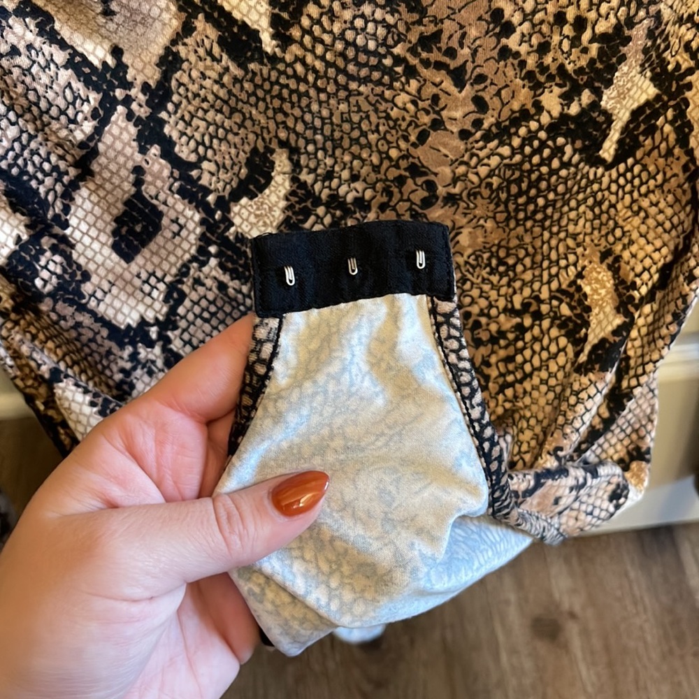 Bodysuit - Picture 3 of 4